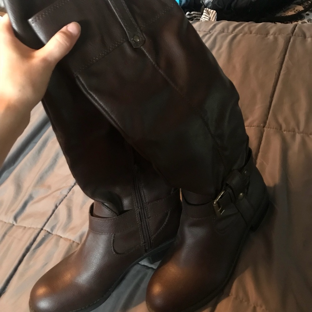 knee high boots